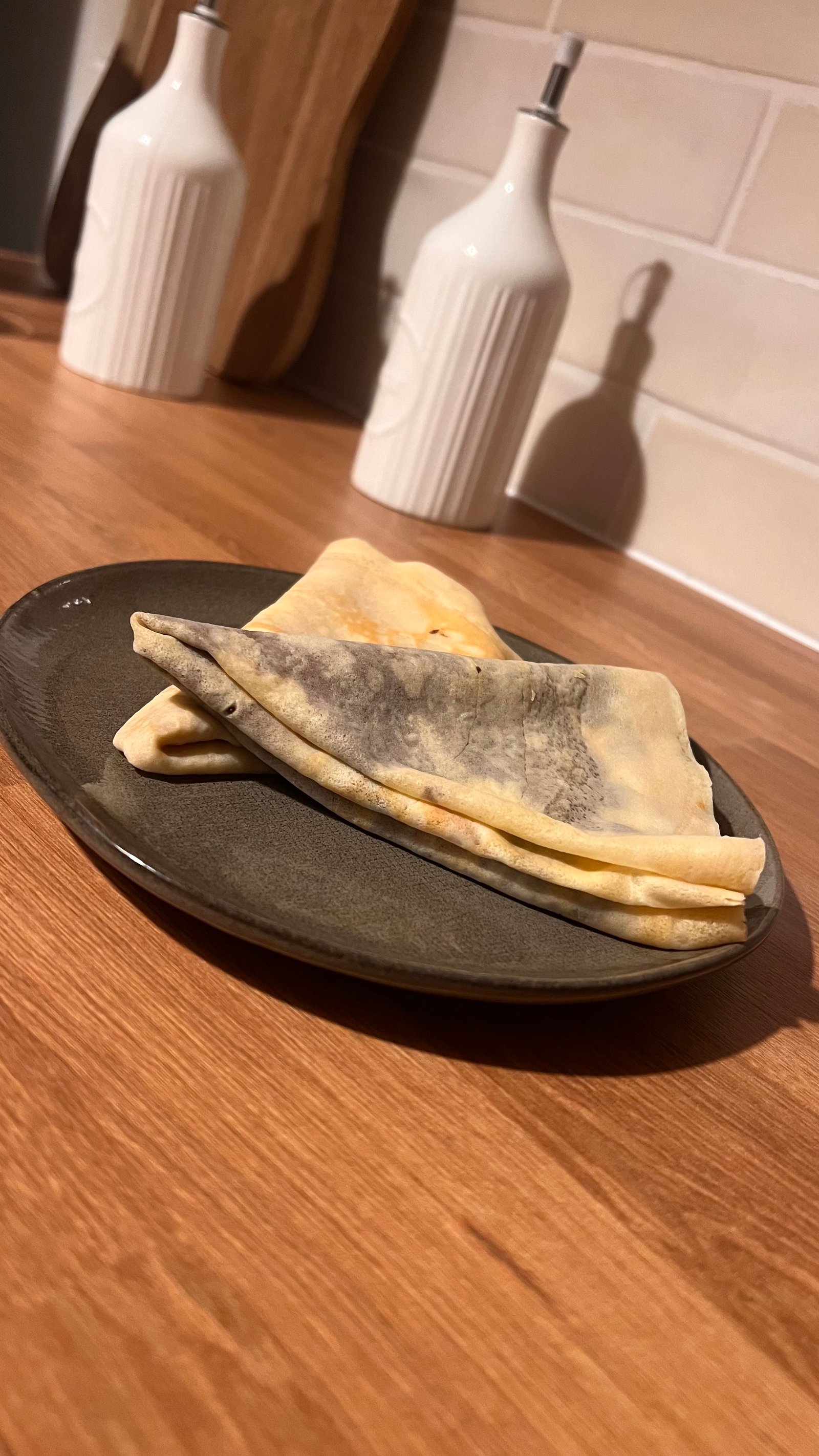 Mes crêpes maison au rhum et à la vanille : légères et gourmandes